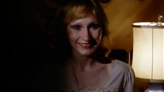Sušiktas sekso sūpynės vaizdo įrašas su Kelsi Monroe